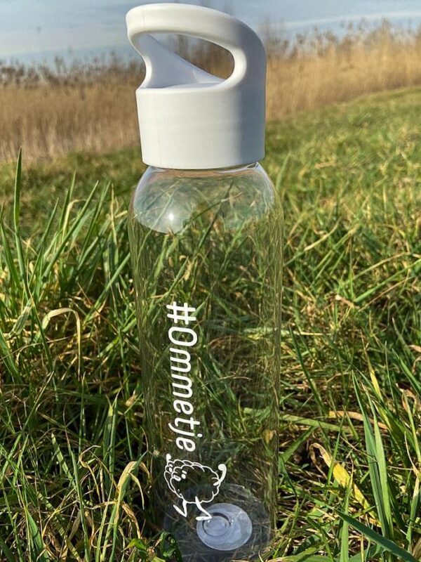 waterfles drinkfles ommetje wandelen